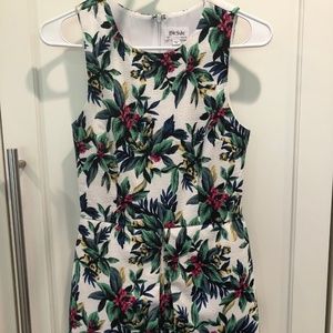 RARE! -Love Sadie Textured Skort Romper Size Small